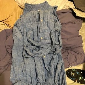 Light blue gap button down dress with pockets